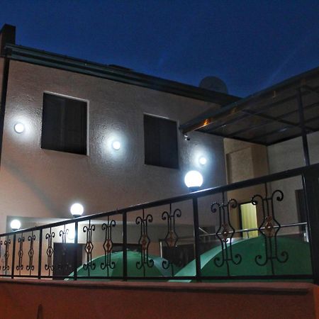 טביליסי Hotel Elegant 2 מראה חיצוני תמונה