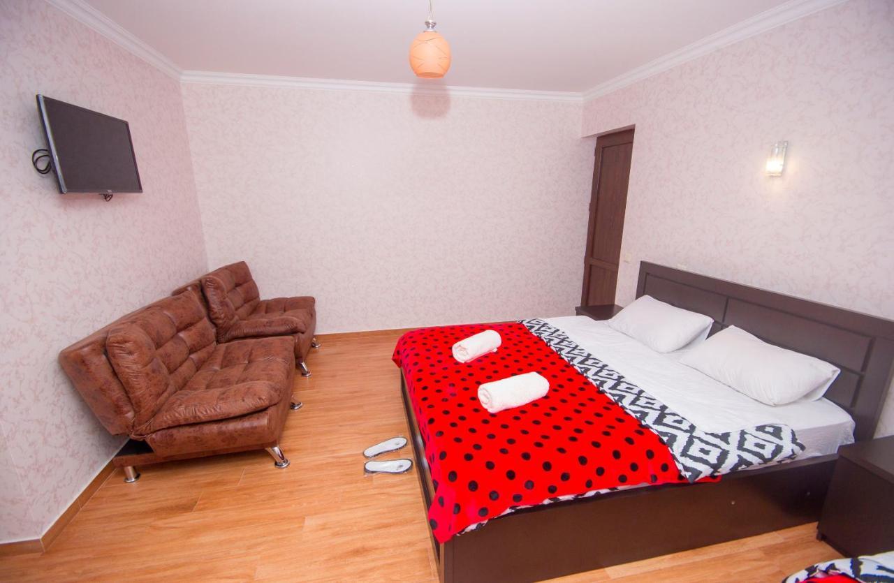 טביליסי Hotel Elegant 2 מראה חיצוני תמונה