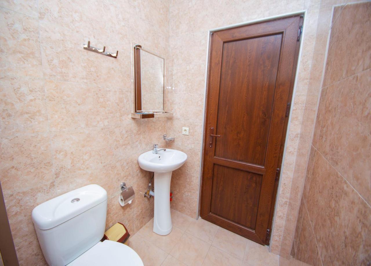 טביליסי Hotel Elegant 2 מראה חיצוני תמונה