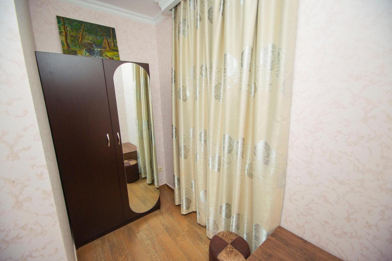 טביליסי Hotel Elegant 2 מראה חיצוני תמונה