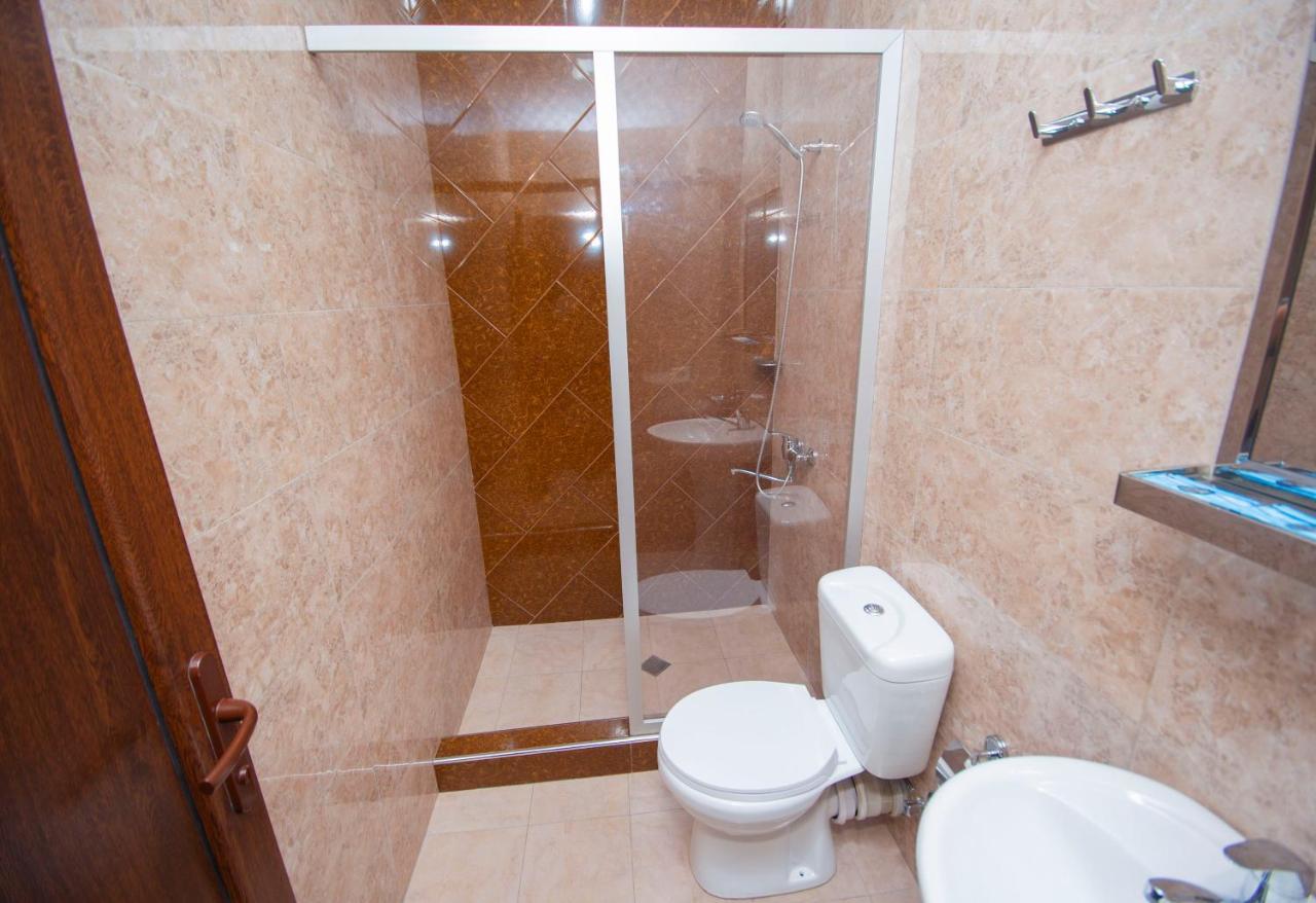 טביליסי Hotel Elegant 2 מראה חיצוני תמונה