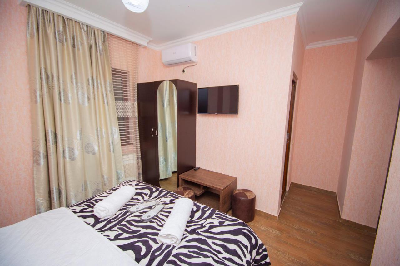 טביליסי Hotel Elegant 2 מראה חיצוני תמונה